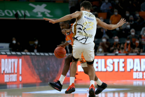 锋拥有出色 锋拥有出色