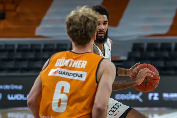 从入场到离 从入场到离