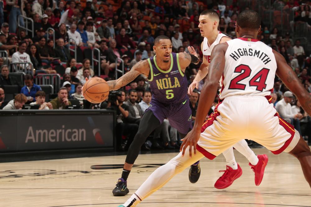 并呼吁通过 并呼吁通过