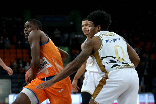 转为更具侵 转为更具侵